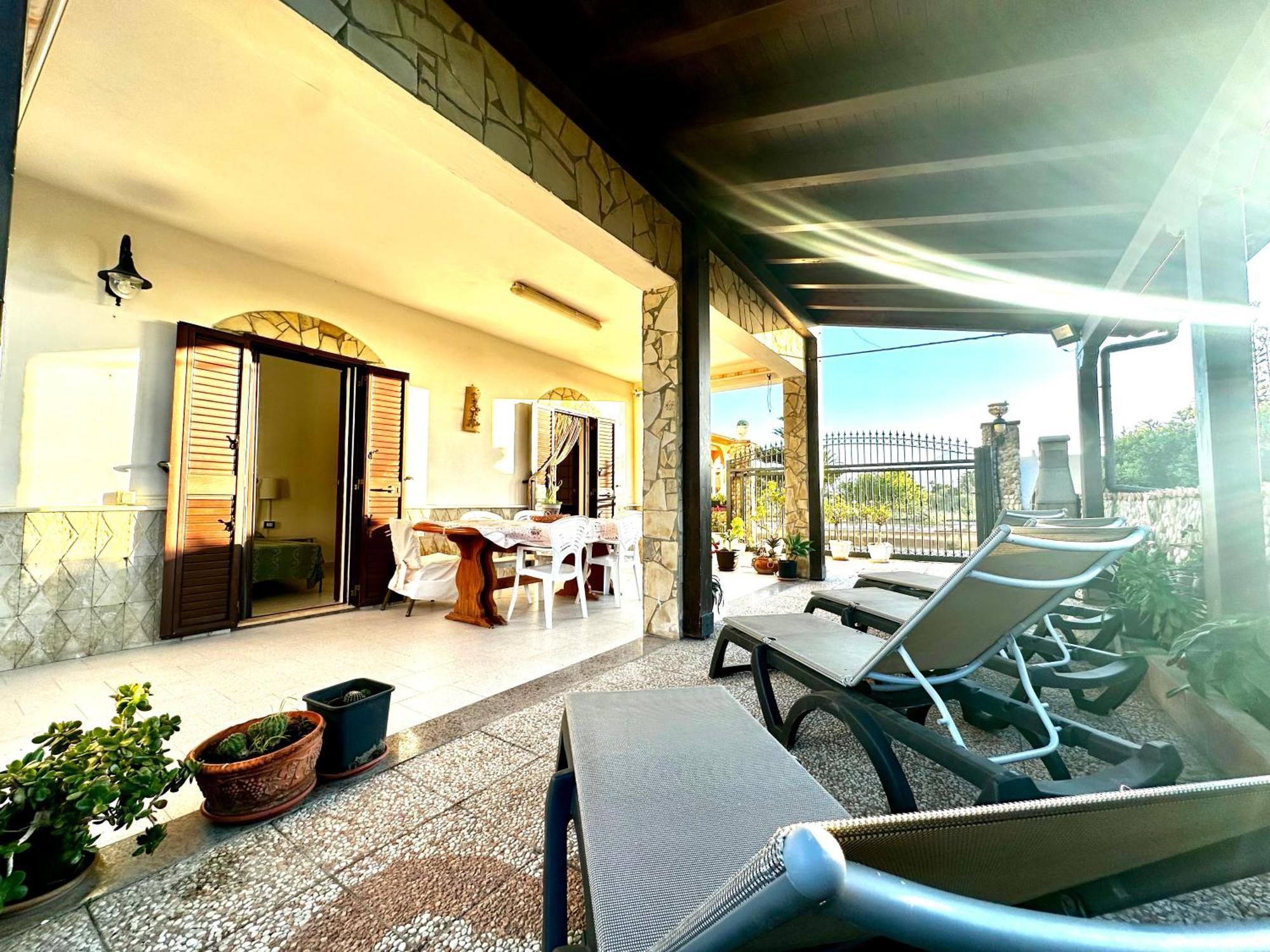 Apartmán Casa Del Sole Campofelice Di Roccella Exteriér fotografie