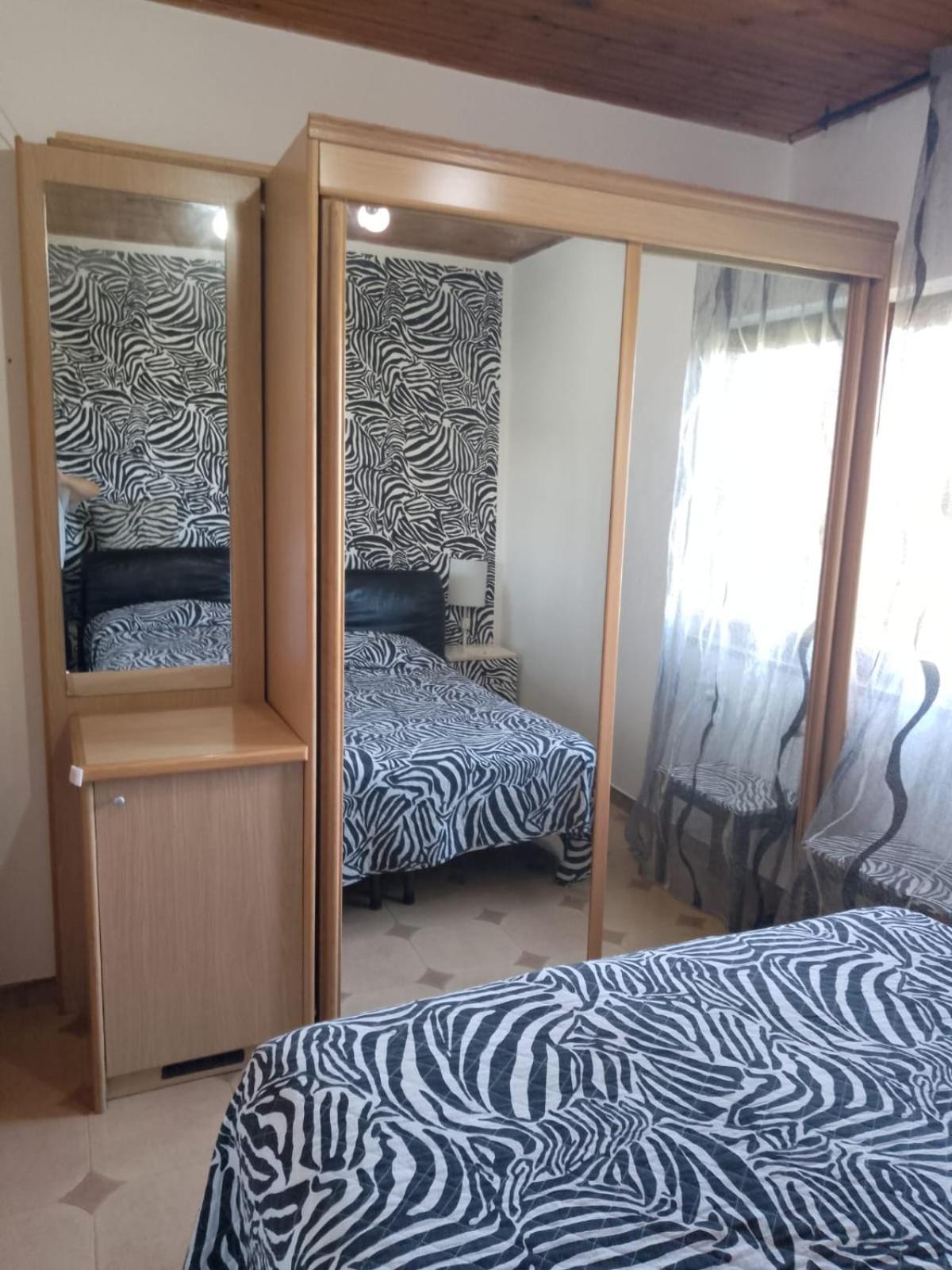 Apartmán Casa Del Sole Campofelice Di Roccella Exteriér fotografie